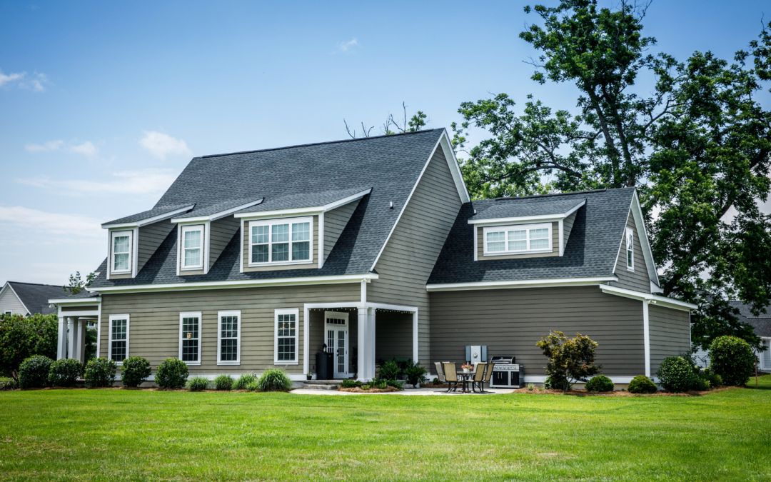 Make Your Old Home Look New Again with Siding