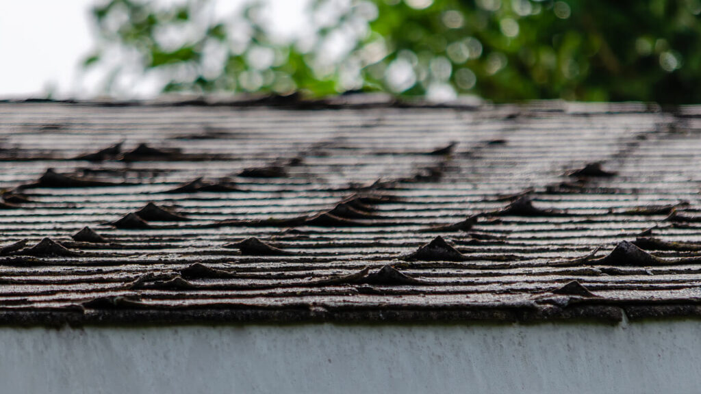 roof-shingles-curling